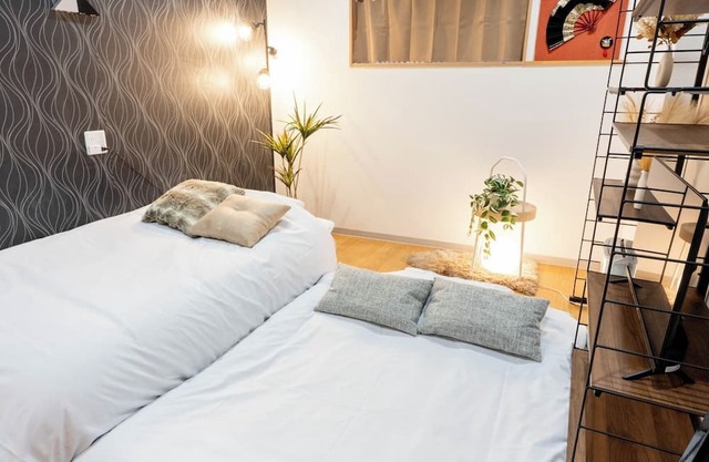 2 buildings available for rent | Great access to U/Osaka Ōsaka