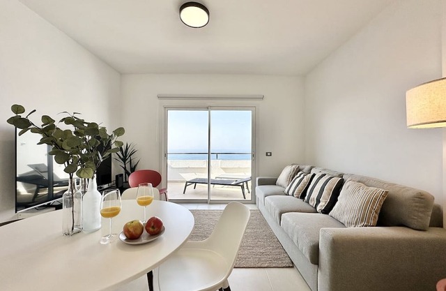 Ocean View Bajamar by TOR