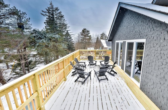 Brand New Luxury House Hot Tub, Sauna, Game room