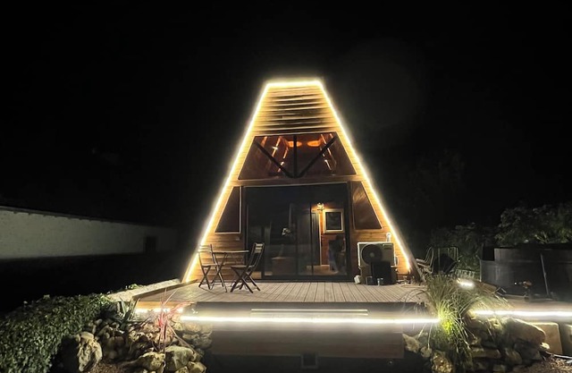 Cottage lagoon & spa