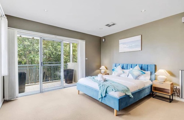 Baulkham Hills悠闲舒适现代house