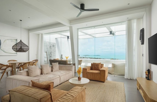 Golden Lotus Villas - The Flourish Villa by Elite Havens