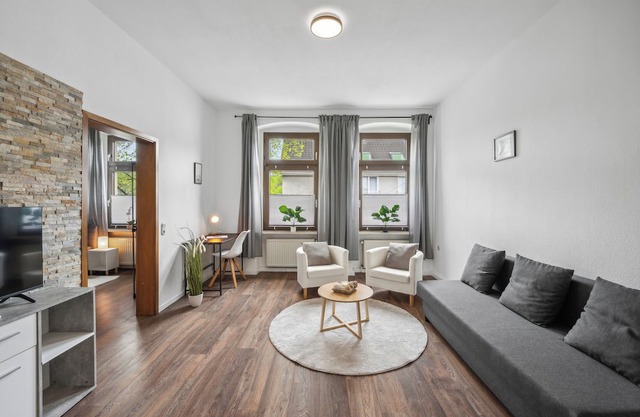Wupper Home II, top location Ideal for business people, fitters, families, 3 rooms