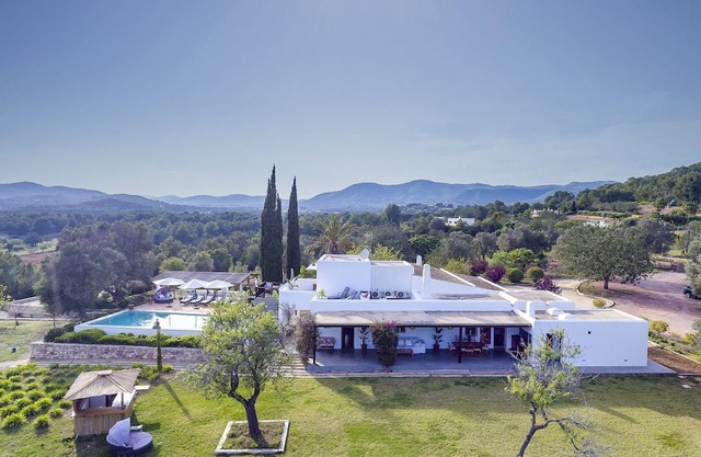 My Rental Homes - Villa Papiro with private pool, wifi and air conditioning