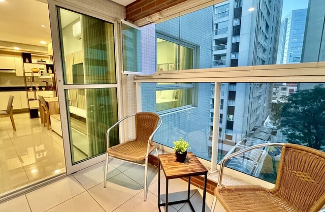 1 Bedroom, Balcony w/Barbecue Lifespace Batel