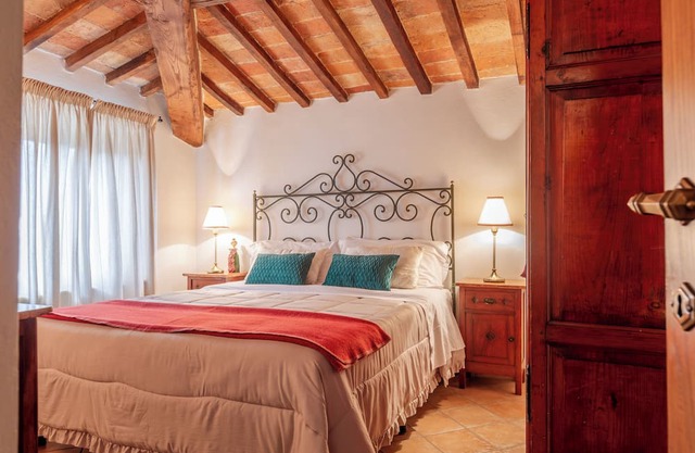 TUSCANY TO LOVE
