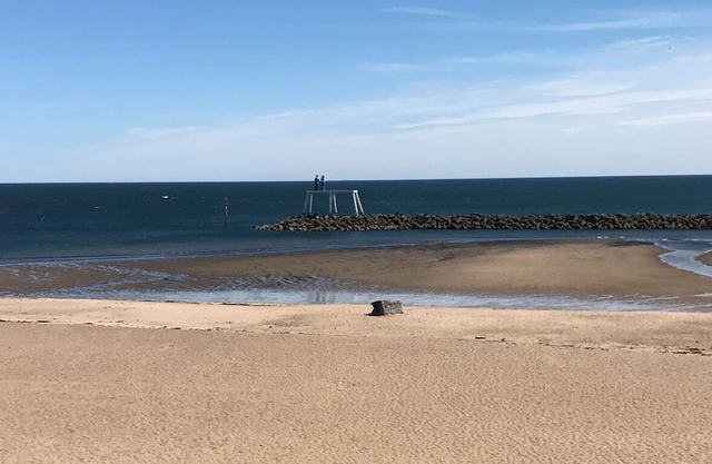Peaceful Comfortable home 3 minute stroll to Beach New Biggin , Northumberland