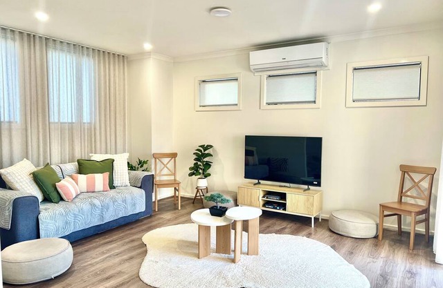 Modern Cosy Home in Maidstone
