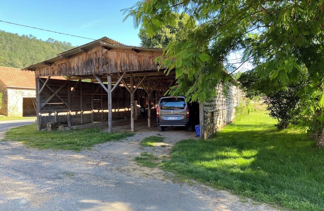 New ground floor apartment in renovated farmhouse on grassed courtyard.