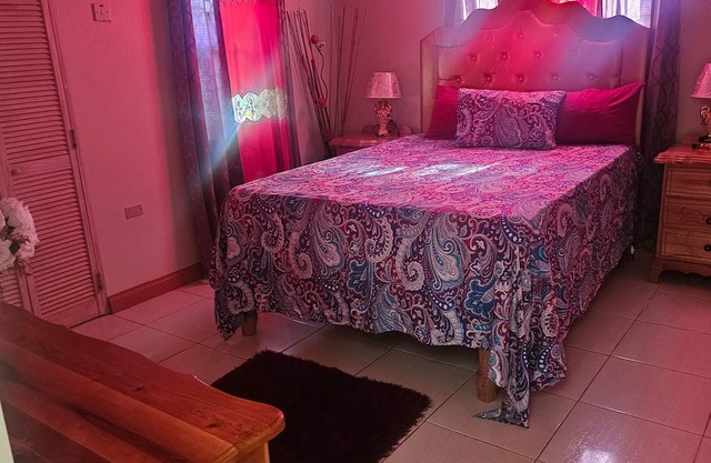 2 Bedroom 2 Bathroom Kitchen Living room and verandah Close to a beach