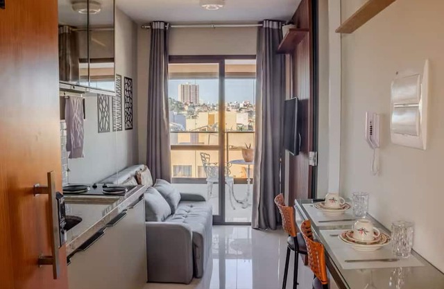 Bedroom and living room for 4 next to the Armação Convention Center Salvador/BA