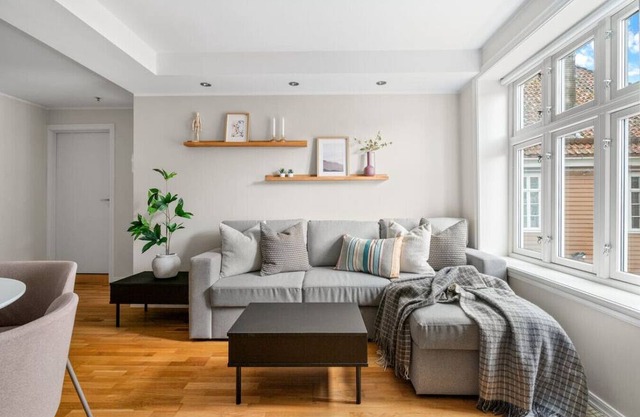 City Apartment – Modern, Cozy & Perfect Location