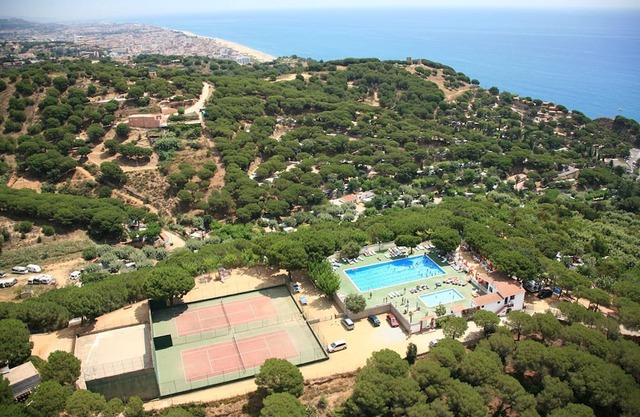 Bungalow in Calella by Sea & Mountains