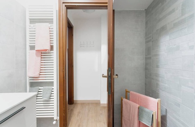 SAN LAZZARO HOUSE - Cozy and modern - Piazza Pontida - Center