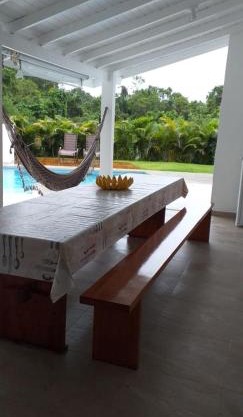 Casa em Guaratuba condomínio