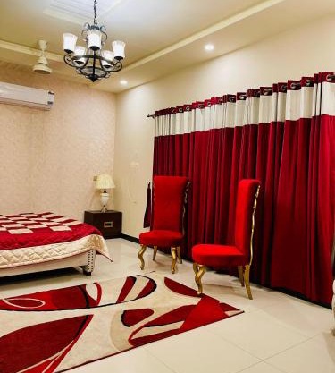 Behria White House Luxury Room