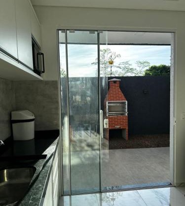 Sobrado aconchegante e espaçoso, ótima opção!