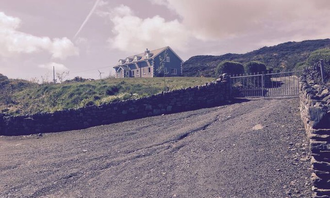 Skibbereen House | Golden Gate, Lahernathee