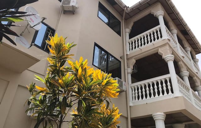 Freetown Bed & Breakfast | Ishmajoso Lodge -Secure and peaceful