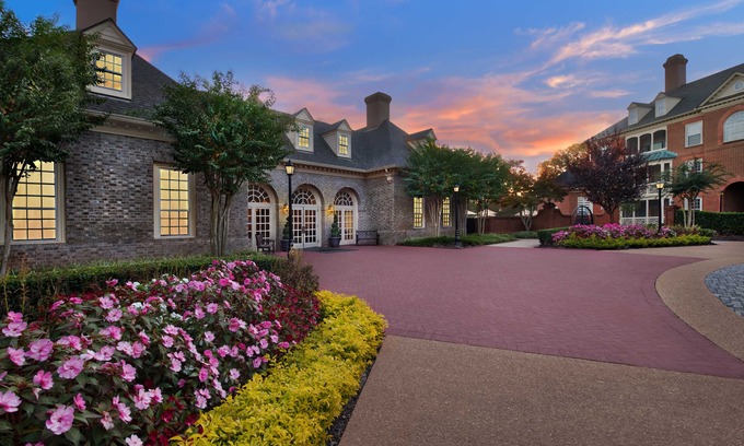 Williamsburg Hotel | Marriott's Manor Club at Ford's Colony