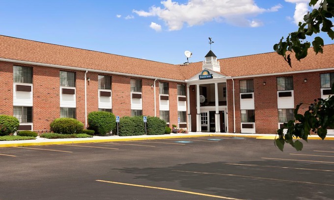 Keene Hotel | Days Inn by Wyndham Keene NH