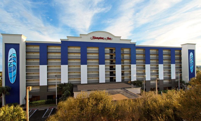 Oceanfront Hotel | Hampton Inn Cocoa Beach