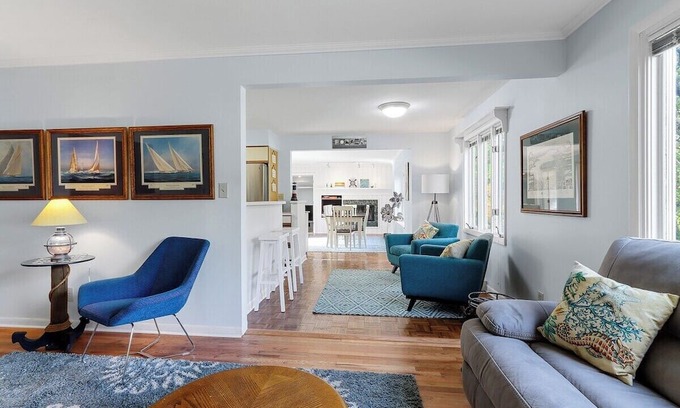 Fontana House | Geneva Shores- Monthly Rental w/ Lake Access!