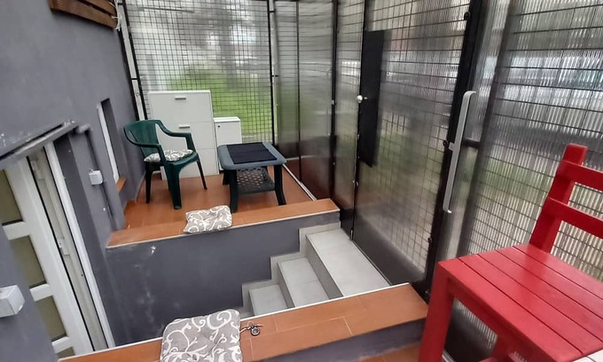 Novi Beograd Apartment | Under the Tree studio, Pet-Friendly