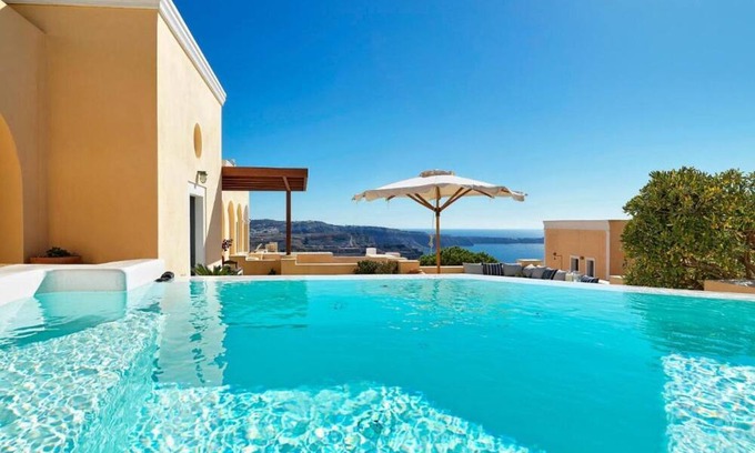 Fira Villa | ISholidays Adults Only Santorini Archipel Mansion