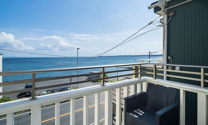 Yokosuka House | Moon road Oceanfront Villa with Traditional Japanese wooden bath Dry saunaStay with your pets / Yokosuka Kanagawa