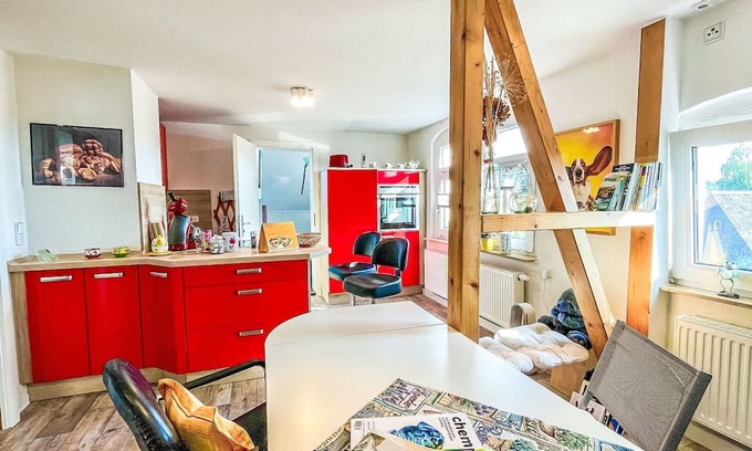 Chemnitz Apartment | Lovely apartment for 4 people with WIFI and TV