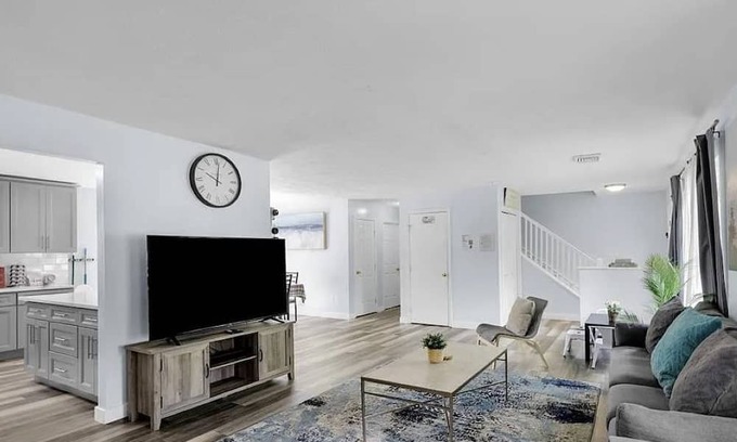 Long Pond House | Beautiful 5BR Pocono Getaway - Fire Pit, Game Room