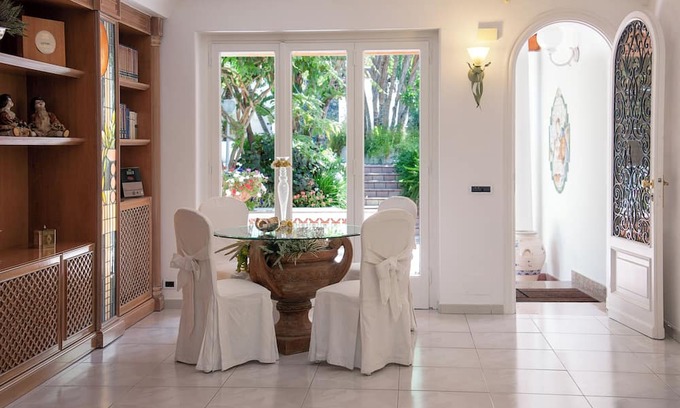 Casamicciola Terme Villa | Elegant Mediterranean-style residence to enjoy the beauty of Ischia.