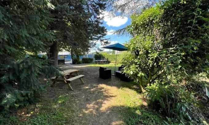 Villiers-le-Bel House | Appartio - Large garden for up to 50 people