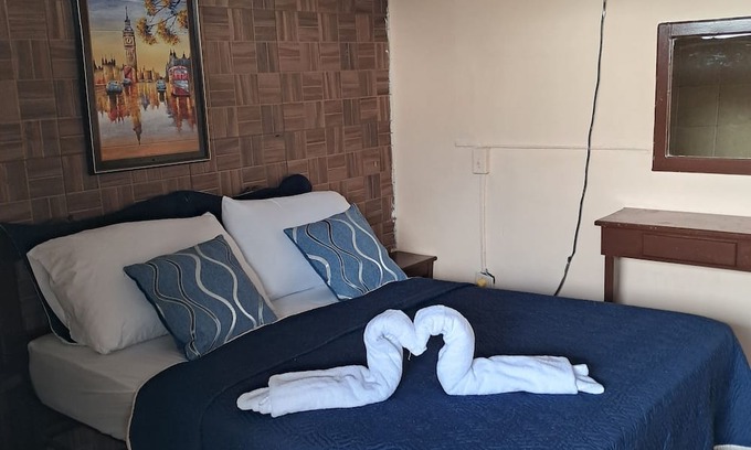 David Hotel | Hotel Pensión Galicia: your best option in David, the best value for money.