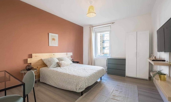 Joeuf Apartment | Le Charlie - Bright - Spacious - Garden -Parking